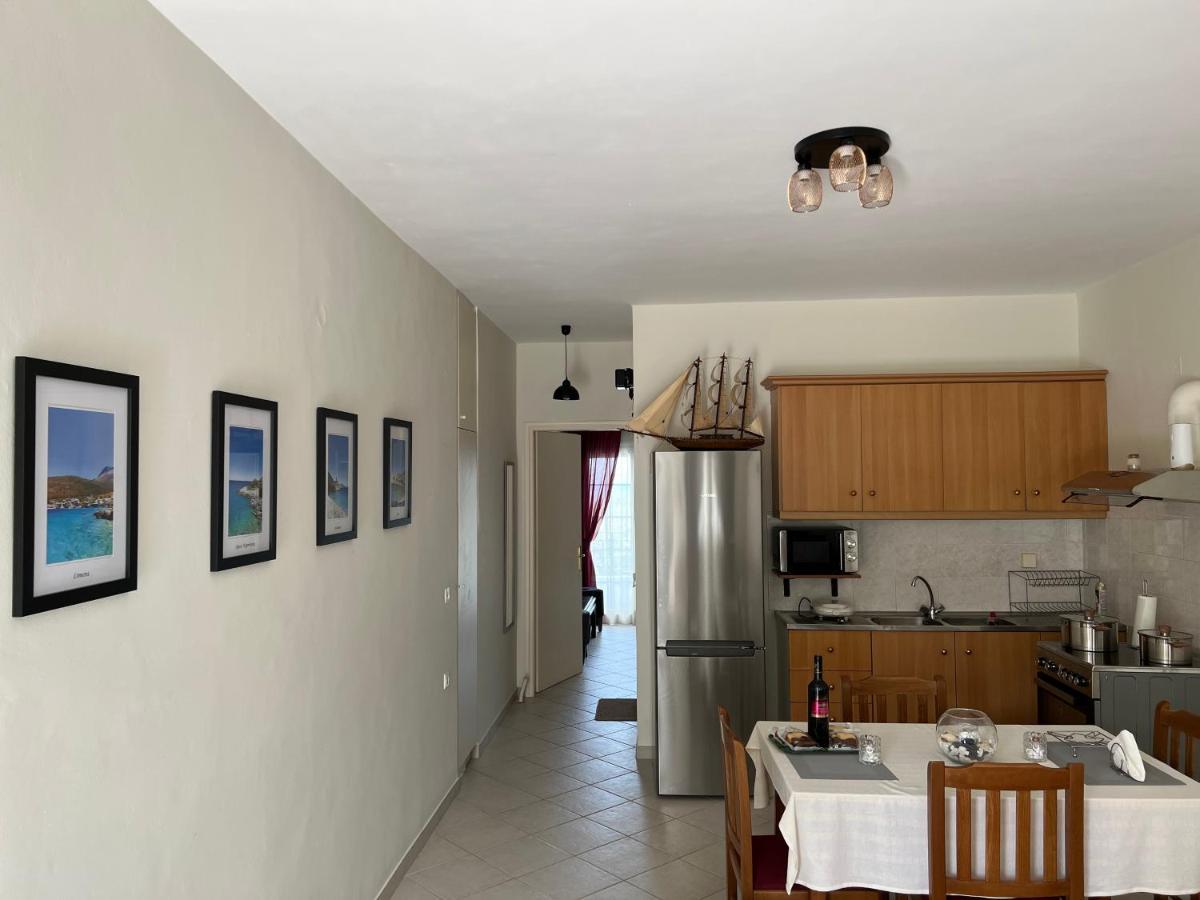 Casa Blanca II Apartment Pírgos Dhiroú Bagian luar foto
