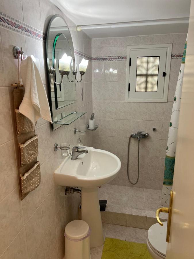 Casa Blanca II Apartment Pírgos Dhiroú Bagian luar foto